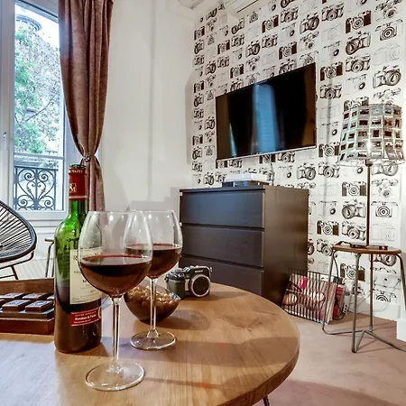 Sweett - Pavillon Saint-germain Paříž